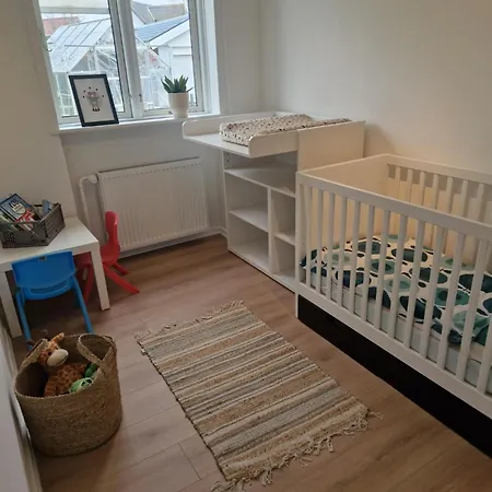 Prázdninový dům Rummeligt Og Stilfuldt Hus Naer Billund Med 4 Vaerelser Og Egen Have *