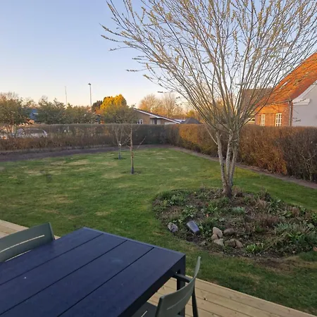 Rummeligt Og Stilfuldt Hus Naer Billund Med 4 Vaerelser Og Egen Have Grindsted