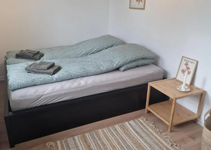 Rummeligt Og Stilfuldt Hus Naer Billund Med 4 Vaerelser Og Egen Have * Grindsted